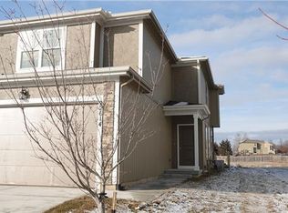 22614 W 76th Ter, Shawnee, KS 66227