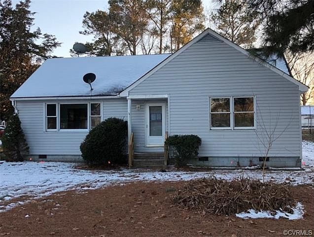1st image of 1102 Blackstone Ave