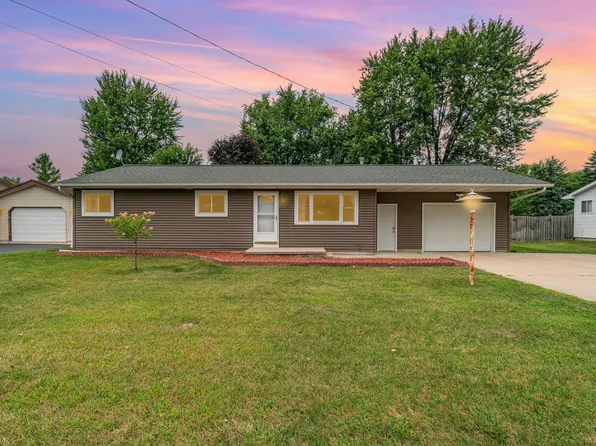 3035 Lauria Rd, Bay City, MI 48706