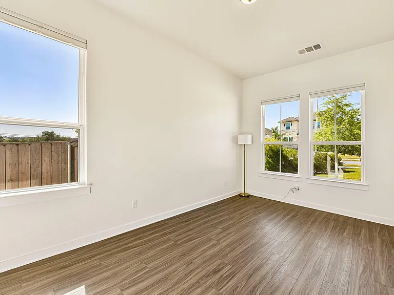 1209 Willie Ranch Way — Photo 14