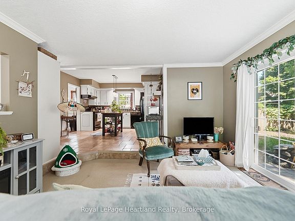 5th image of 36 Trafalgar St