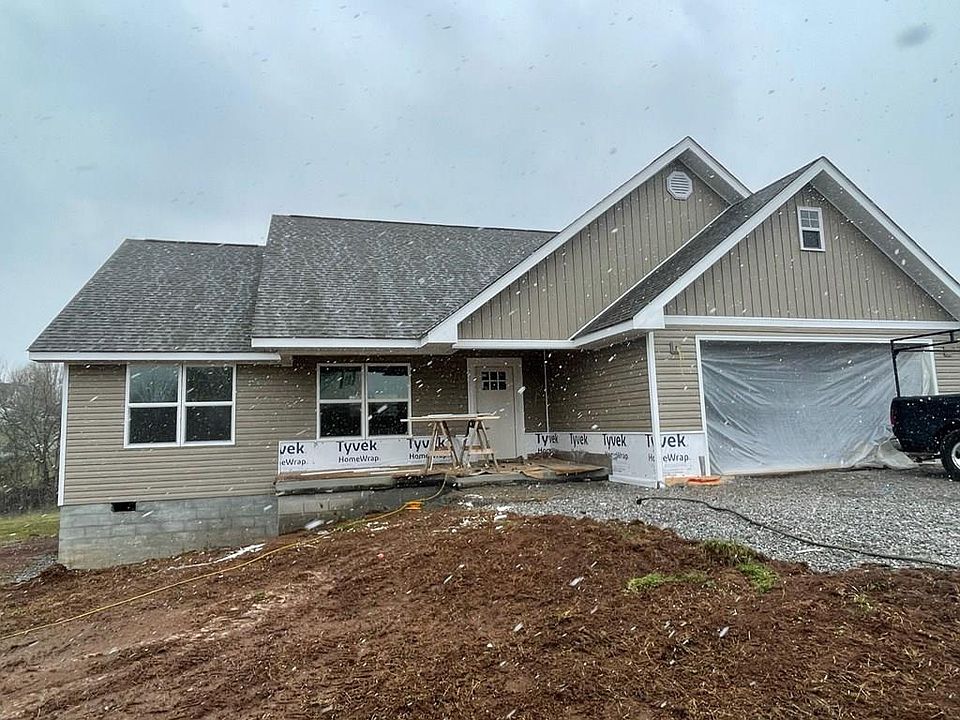 1st image of 107 Stone Leigh Dr