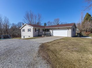 13346 Wood Rd, Bath, MI 48808