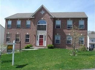 1068 Rural Ridge Dr, Cheswick, PA 15024