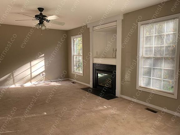5th image of 10600 Lillian Ct