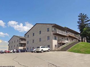 910 Willowdale Rd #3, Morgantown, WV 26505