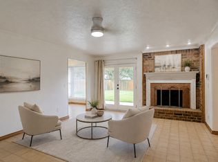 2102 Apollo Rd, Richardson, TX 75081