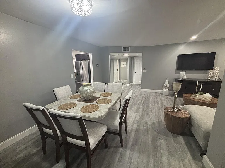 3751 Cocoplum Cir #3564 — Photo 8