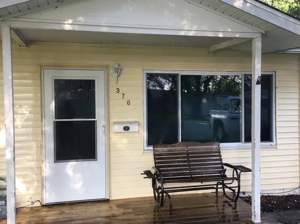 376 S Longwood Dr, Kankakee, IL 60901