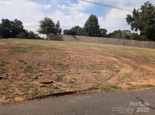 804 Evergreen Ave, Kannapolis, NC 28081