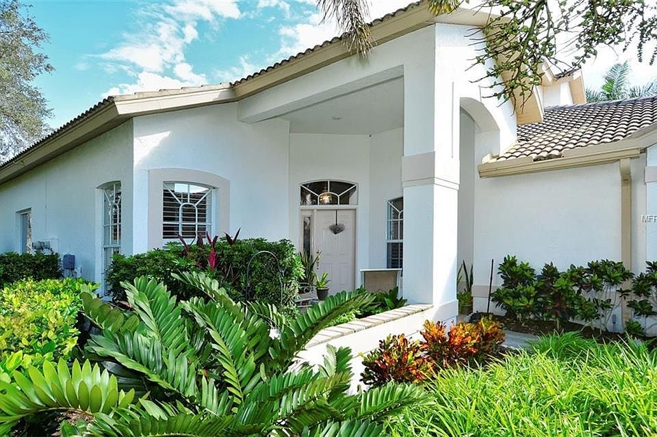 1st image of 8788 Pebble Creek Ln