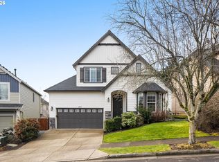 15864 SE Chelsea Morning Dr, Happy Valley, OR 97086