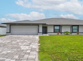 3419 SW 8th Pl, Cape Coral, FL 33914