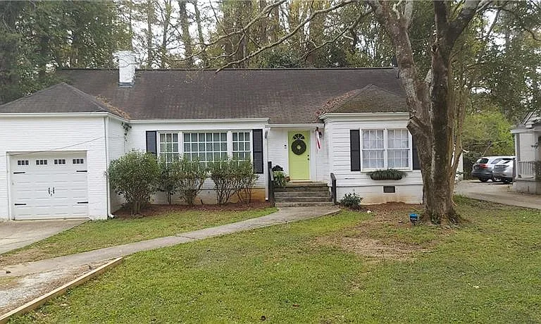 4522 Wieuca Rd NE — Photo 1