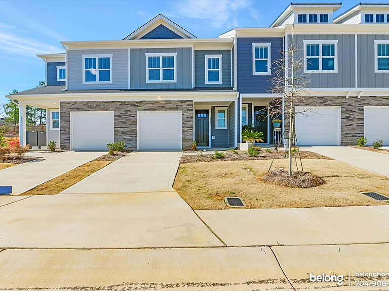 2735 Winn Mill Dr — Photo 2