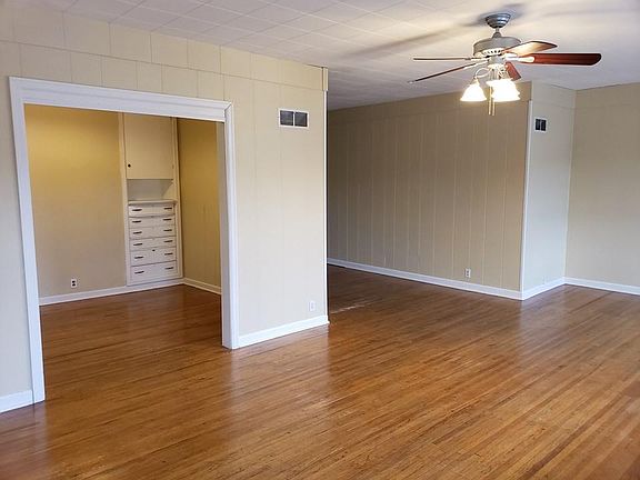 4th image of 34023 Orchard Ave