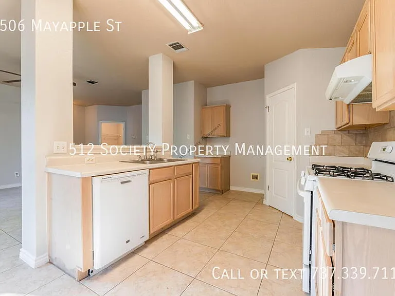 1506 Mayapple St — Photo 6