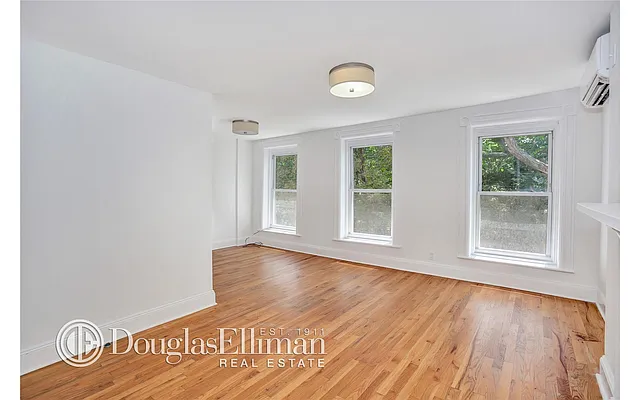 Rented by Douglas Elliman | media 30