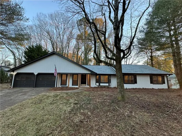 2020 Kemp Rd, Marietta, GA 30066