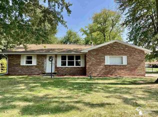 7512 Hazel St, Lambertville, MI 48144