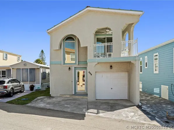 444 Nettles Blvd, Jensen Beach, FL 34957