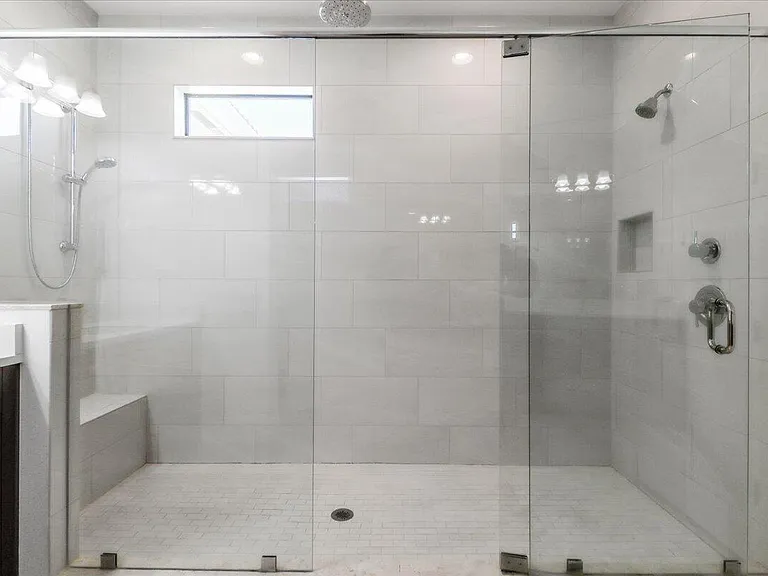 10098 Akenside Dr — Photo 32