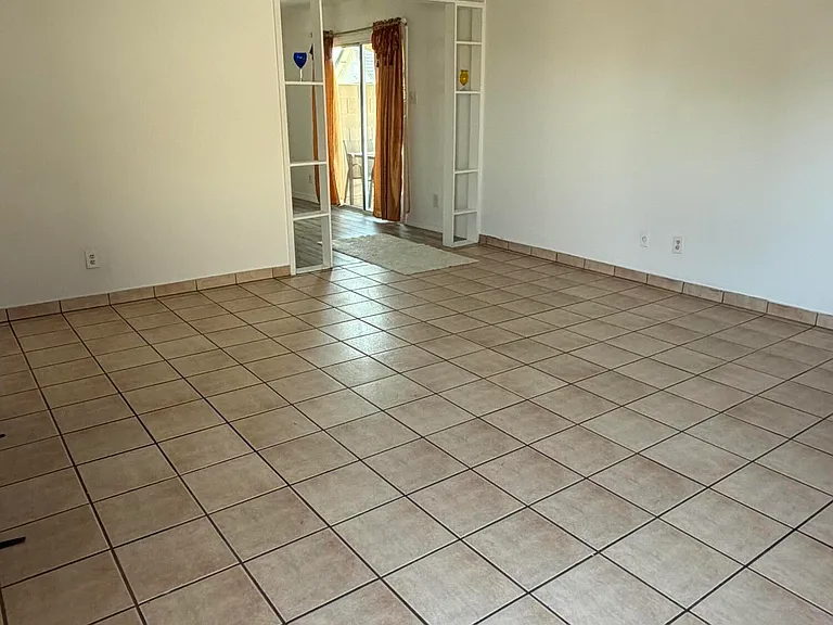 5232 W Mauna Loa Ln — Photo 3