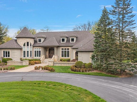 4th image of 4575 Hidden Glen Cir #3