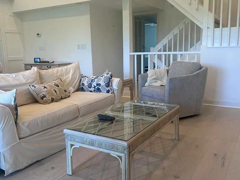 Fairway Dr N — Photo 12