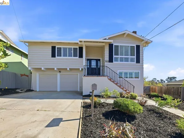 10760 Hellman St, Oakland, CA 94605