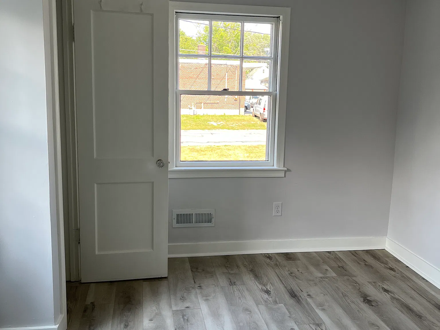 Studio, 330 sqft, $1,650 — Photo 4