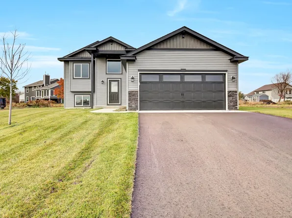 1319 Jasmine Ln, Saint Joseph, MN 56374