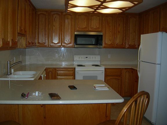 4th image of 232 Coy Dr APT 1