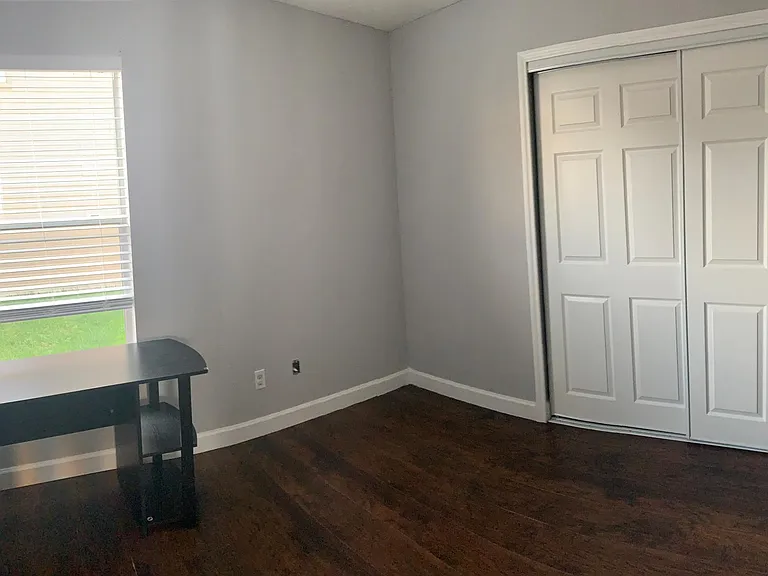 Second room/office