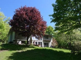 132 Bailey Rd, Hancock, MA 01237