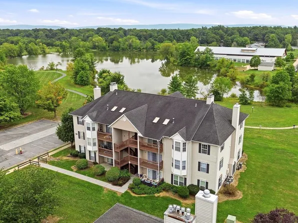 94 Chinkapin Dr #9, Stephens City, VA 22655