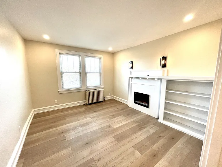 1241 Illinois Ave — Photo 7