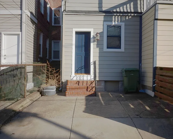 1110 S Bouldin St — Photo 18