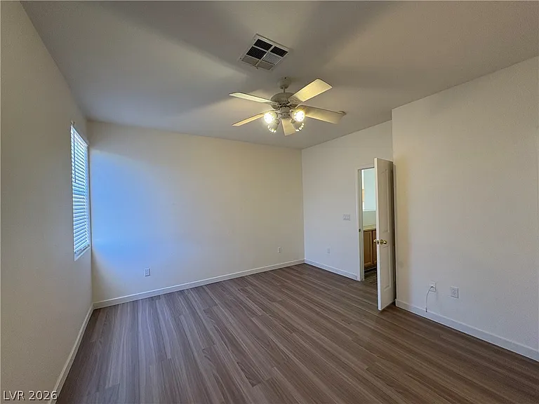 10688 Oak Crest Ave — Photo 12