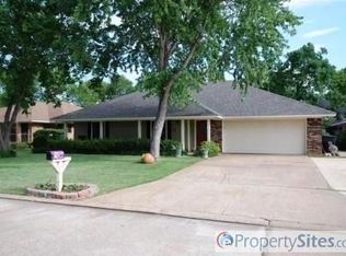 2506 Palmetto Dr, Bossier City, LA 71111