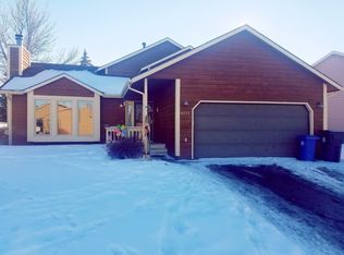 4771 Summerset Dr, Rapid City, SD 57702