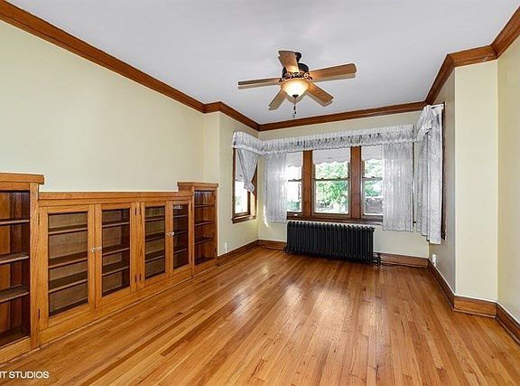 3rd image of 3125 N Davlin Ct