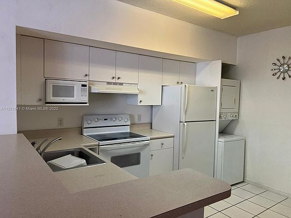 3rd image of 5085 NW 7th St APT 1109