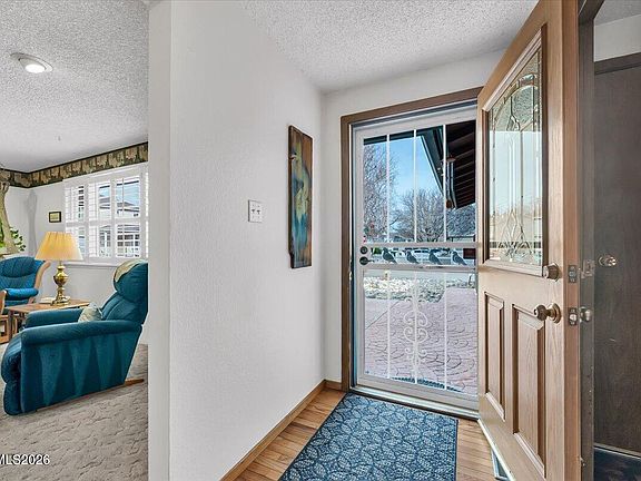 3rd image of 729 Palmwood Dr