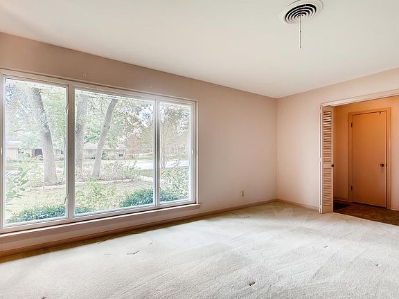 5th image of 2725 Barton Skyway