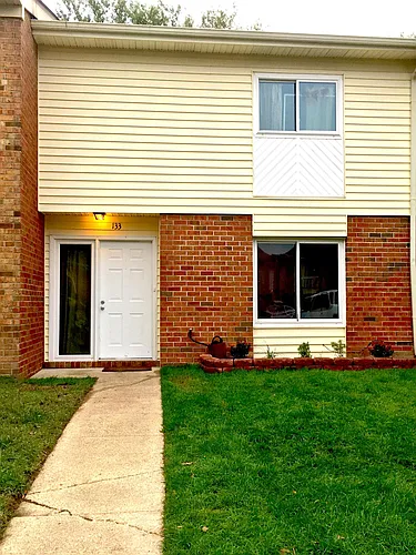 133 Tower Dr Photo 1
