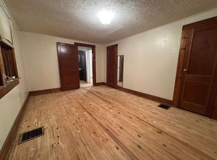 120 Peak St, North Tazewell, VA 24630