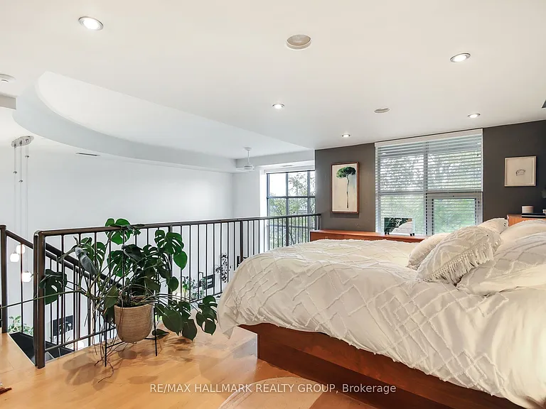 29 Main St #203 — Photo 19