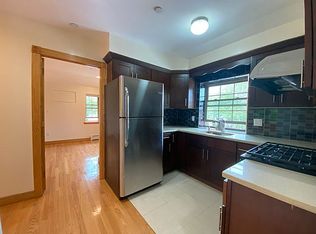 136-29 58th Ave #3, Flushing, NY 11355