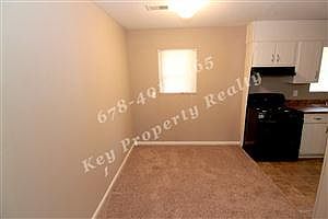 5th image of 312 West Ave Unit A